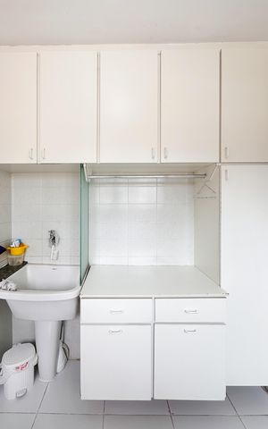 Apartamento à venda com 153m², 4 quartos e 2 vagas Apartamento à venda com 153m², 4 quartos e 2 vagasÁrea de Serviço