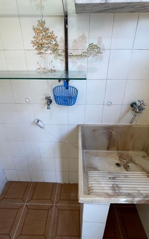Casa para alugar com 250m², 6 quartos e 5 vagas Casa para alugar com 250m², 6 quartos e 5 vagasÁrea de Serviço