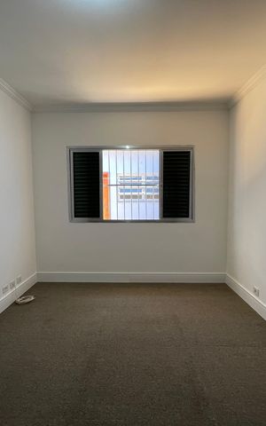 Casa para alugar com 250m², 6 quartos e 5 vagas Casa para alugar com 250m², 6 quartos e 5 vagasQuarto 1