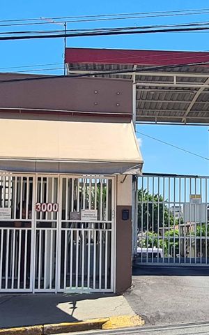 Apartamento à venda com 44m², 2 quartos e 1 vaga Apartamento à venda com 44m², 2 quartos e 1 vagaFachada e portaria