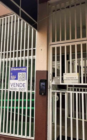 Apartamento à venda com 44m², 2 quartos e 1 vaga Apartamento à venda com 44m², 2 quartos e 1 vagaFachada e portaria