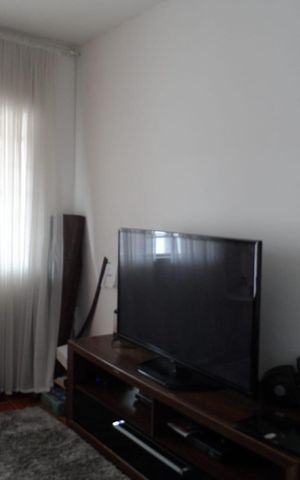 Casa à venda com 324m², 2 quartos e 5 vagas Casa à venda com 324m², 2 quartos e 5 vagasSala