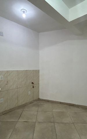 Casa à venda com 220m², 4 quartos e 2 vagas Casa à venda com 220m², 4 quartos e 2 vagasÁrea de Serviço