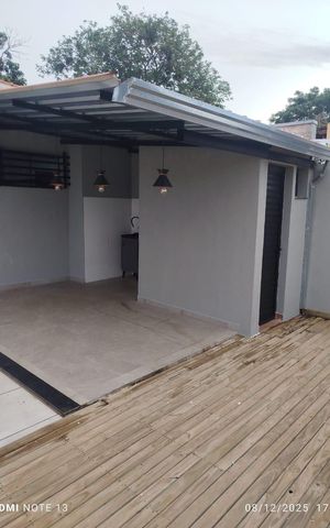 Casa à venda com 250m², 2 quartos e 3 vagas