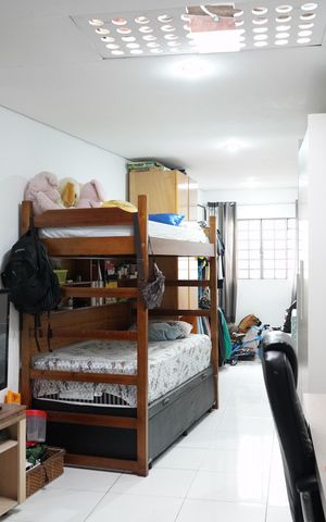 Casa à venda com 165m², 3 quartos e 2 vagasSuite 1