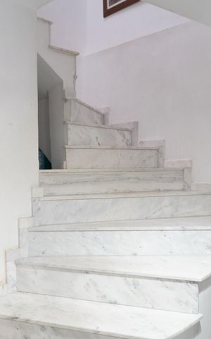 Casa à venda com 165m², 3 quartos e 2 vagasSala