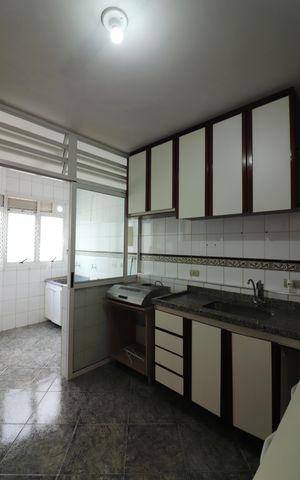 Apartamento à venda com 87m², 3 quartos e 2 vagasCozinha 