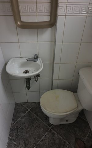 Apartamento à venda com 87m², 3 quartos e 2 vagasBanheiro de serviço