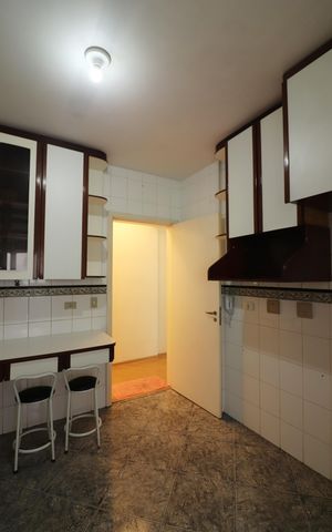 Apartamento à venda com 87m², 3 quartos e 2 vagasCozinha 