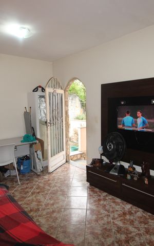 Casa para alugar com 90m², 2 quartos e 1 vagaSala