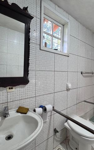 Casa à venda com 5000m², 2 quartos e 5 vagas