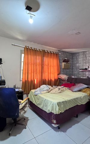Casa à venda com 5000m², 2 quartos e 5 vagas Casa à venda com 5000m², 2 quartos e 5 vagasSuíte