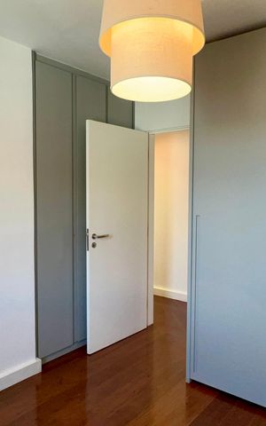 Apartamento à venda com 250m², 3 quartos e 4 vagas Apartamento à venda com 250m², 3 quartos e 4 vagasQuarto 2