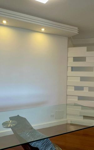 Apartamento à venda com 250m², 3 quartos e 4 vagas Apartamento à venda com 250m², 3 quartos e 4 vagasSala de Jantar