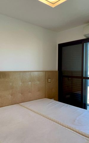 Apartamento à venda com 250m², 3 quartos e 4 vagas Apartamento à venda com 250m², 3 quartos e 4 vagasSuite