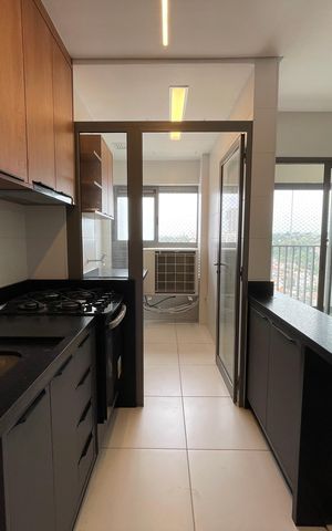 Apartamento à venda com 54m², 2 quartos e 1 vaga Apartamento à venda com 54m², 2 quartos e 1 vagaCozinha e Área de Serviço