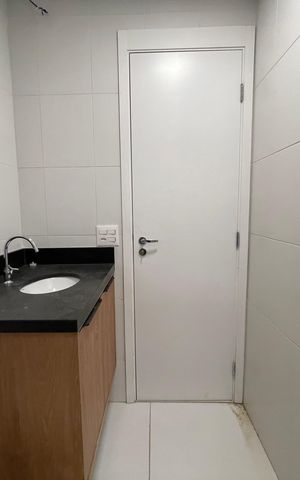Apartamento à venda com 54m², 2 quartos e 1 vaga Apartamento à venda com 54m², 2 quartos e 1 vagaBanheiro