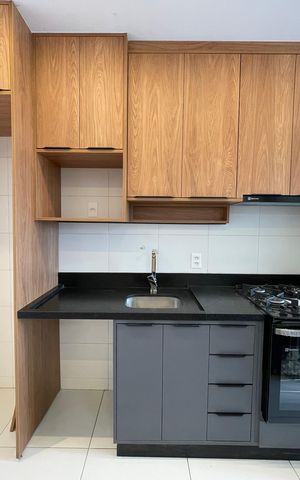 Apartamento à venda com 54m², 2 quartos e 1 vaga Apartamento à venda com 54m², 2 quartos e 1 vagaCozinha e Área de Serviço