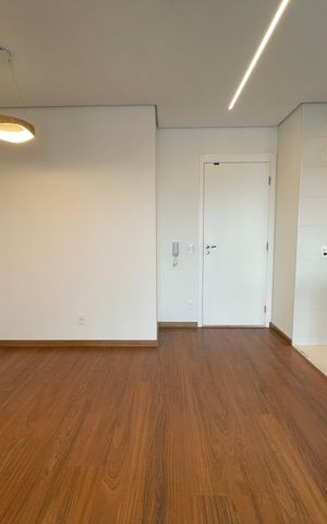 Apartamento à venda com 54m², 2 quartos e 1 vaga Apartamento à venda com 54m², 2 quartos e 1 vagaSala