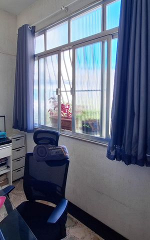 Apartamento à venda com 117m², 2 quartos e sem vaga Apartamento à venda com 117m², 2 quartos e sem vagaEscritório