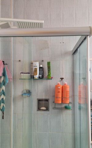 Apartamento à venda com 117m², 2 quartos e sem vaga Apartamento à venda com 117m², 2 quartos e sem vagaBanheiro Social