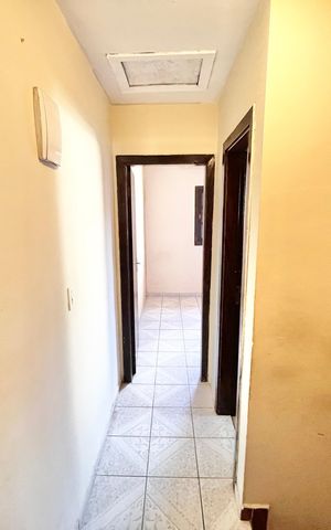 Casa à venda com 92m², 3 quartos e 2 vagas Casa à venda com 92m², 3 quartos e 2 vagasCorredor