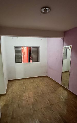 Casa à venda com 92m², 3 quartos e 2 vagas Casa à venda com 92m², 3 quartos e 2 vagasBanheiro de serviço
