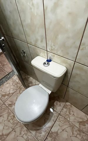 Casa à venda com 92m², 3 quartos e 2 vagas Casa à venda com 92m², 3 quartos e 2 vagasBanheiro de serviço