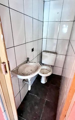 Casa à venda com 92m², 3 quartos e 2 vagas Casa à venda com 92m², 3 quartos e 2 vagasVaranda gourmet Banheiro
