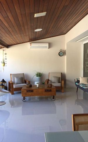 Casa de condomínio à venda com 400m², 4 quartos e 3 vagas