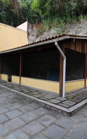 Casa de condomínio à venda com 392m², 4 quartos e 2 vagasÁrea Externa