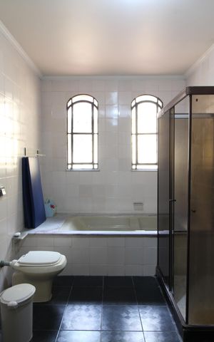 Casa de condomínio à venda com 392m², 4 quartos e 2 vagasBanheiro da Suíte 3