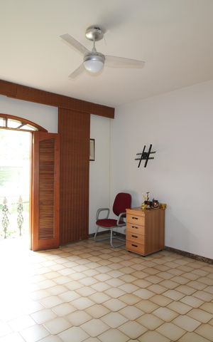 Casa de condomínio à venda com 392m², 4 quartos e 2 vagasSuíte 1
