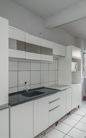 Apartamento à venda com 53m², 2 quartos e 1 vagaCozinha