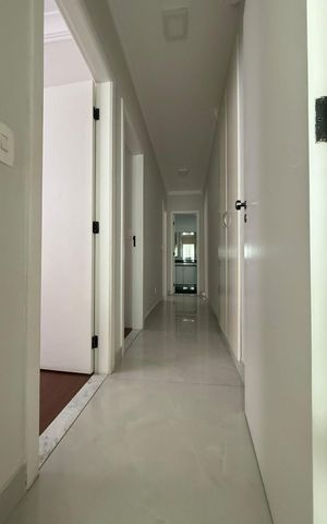 Apartamento à venda com 175m², 3 quartos e 2 vagasCorredor