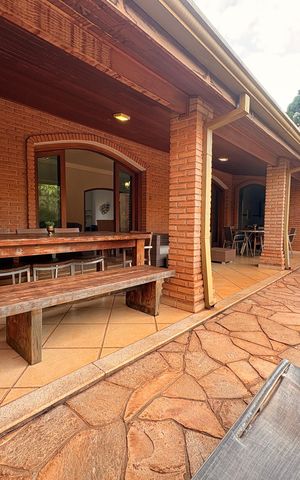 Casa para alugar com 900m², 5 quartos e sem vaga Casa para alugar com 900m², 5 quartos e sem vagaPiscina