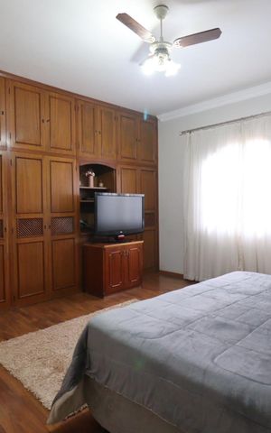 Casa para alugar com 900m², 5 quartos e sem vaga Casa para alugar com 900m², 5 quartos e sem vagaSuíte 1