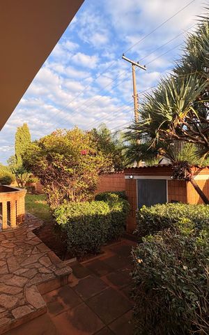 Casa para alugar com 900m², 5 quartos e sem vaga Casa para alugar com 900m², 5 quartos e sem vagaJardim