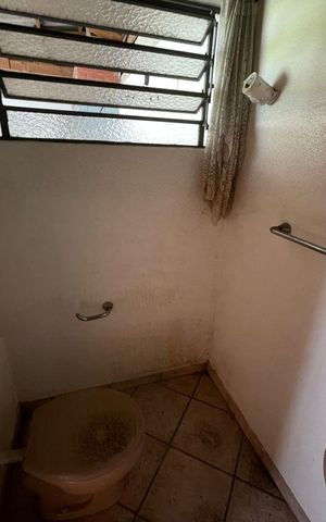 Casa para alugar com 180m², 3 quartos e 3 vagas Casa para alugar com 180m², 3 quartos e 3 vagasBanheiro Suíte