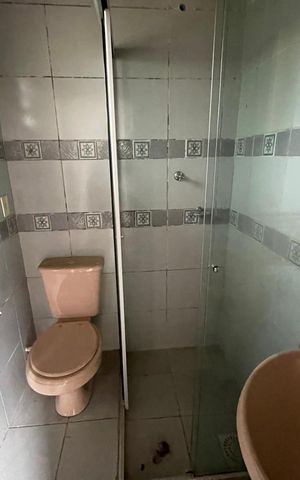 Casa para alugar com 180m², 3 quartos e 3 vagas Casa para alugar com 180m², 3 quartos e 3 vagasBanheiro Suíte