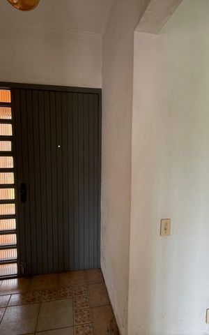 Casa para alugar com 180m², 3 quartos e 3 vagas Casa para alugar com 180m², 3 quartos e 3 vagasEntrada