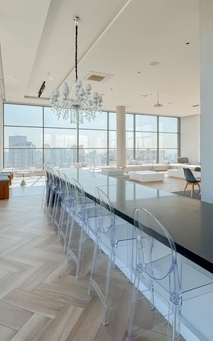 Apartamento à venda com 85m², 2 quartos e 2 vagas Apartamento à venda com 85m², 2 quartos e 2 vagasEspaço Gourmet