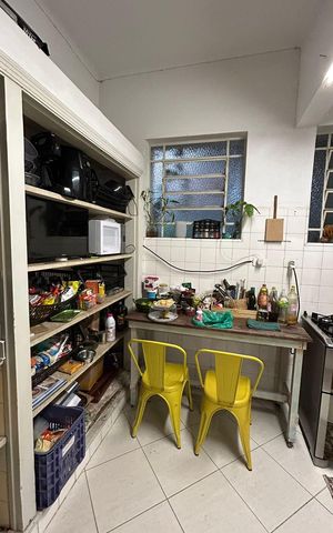 Casa à venda com 300m², 5 quartos e 4 vagas
