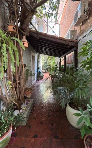 Casa à venda com 300m², 5 quartos e 4 vagas