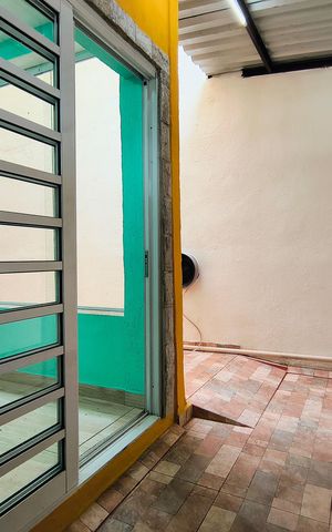 Casa para alugar com 85m², 2 quartos e sem vaga Casa para alugar com 85m², 2 quartos e sem vagaVaranda
