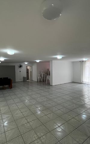 Apartamento à venda com 53m², 2 quartos e 1 vaga Apartamento à venda com 53m², 2 quartos e 1 vagaÁrea comum - Salão de festas