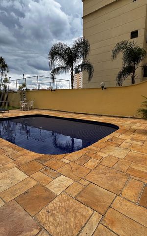 Apartamento à venda com 53m², 2 quartos e 1 vaga Apartamento à venda com 53m², 2 quartos e 1 vagaÁrea comum - Piscina