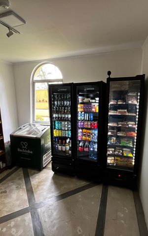 Apartamento à venda com 53m², 2 quartos e 1 vaga Apartamento à venda com 53m², 2 quartos e 1 vagaMercado
