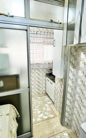 Apartamento à venda com 53m², 2 quartos e 1 vaga Apartamento à venda com 53m², 2 quartos e 1 vagaCozinha e Área de Serviço