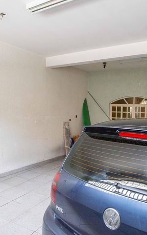 Casa à venda com 180m², 3 quartos e 2 vagasGaragem